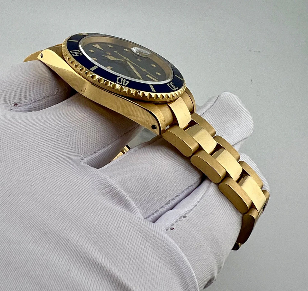 Rolex Submariner Date 16808 NOS condition 1985